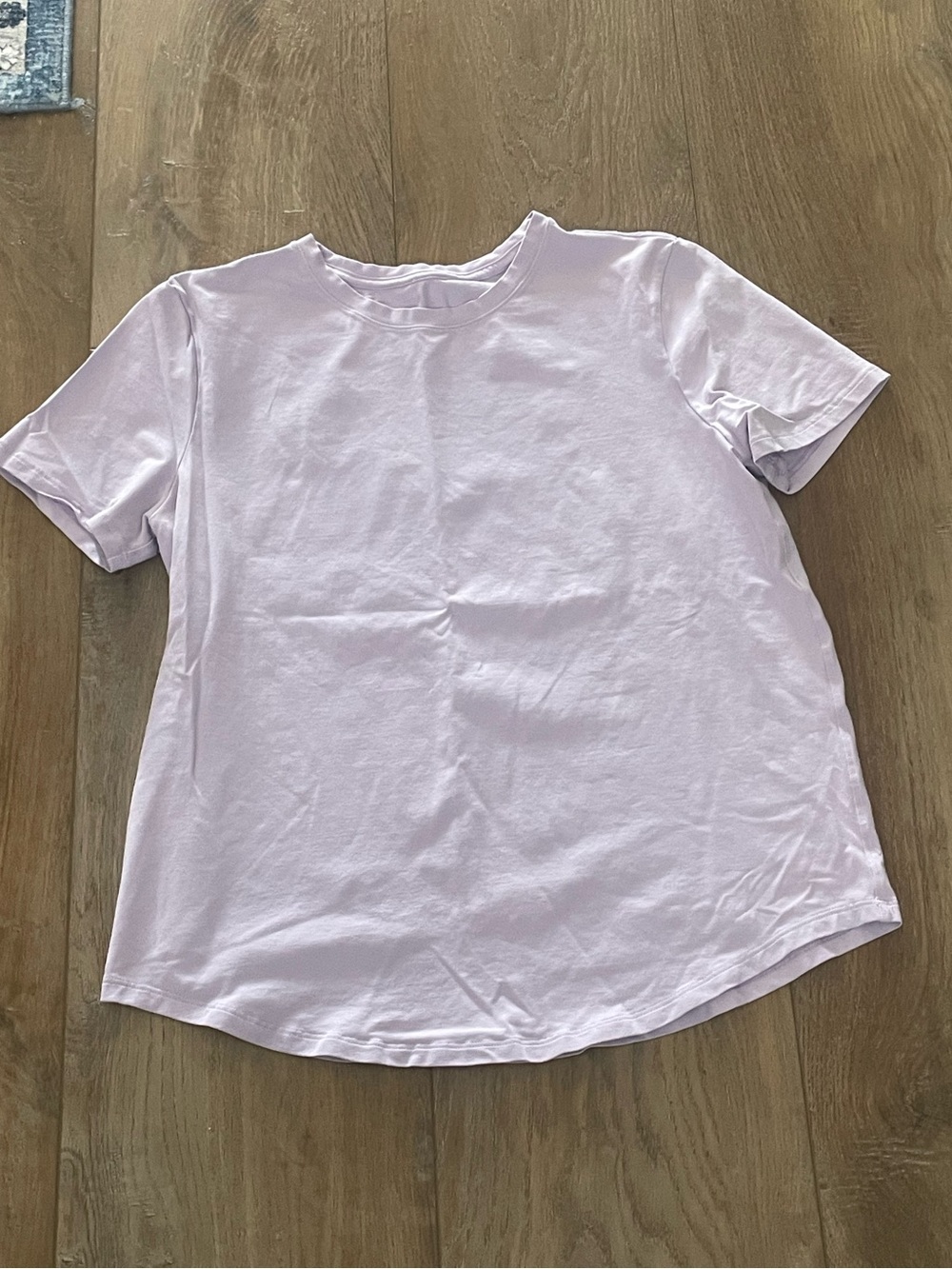 Women's Casual Crewneck T-Shirt in Light Lavender